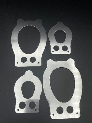 L'acciaio inossidabile su misura della fabbrica ha perforato i prodotti elettronici delle parti di metallo 3c