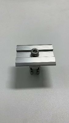 Personalizzazione di parti di lavorazione CNC per componenti stampati in fabbrica
